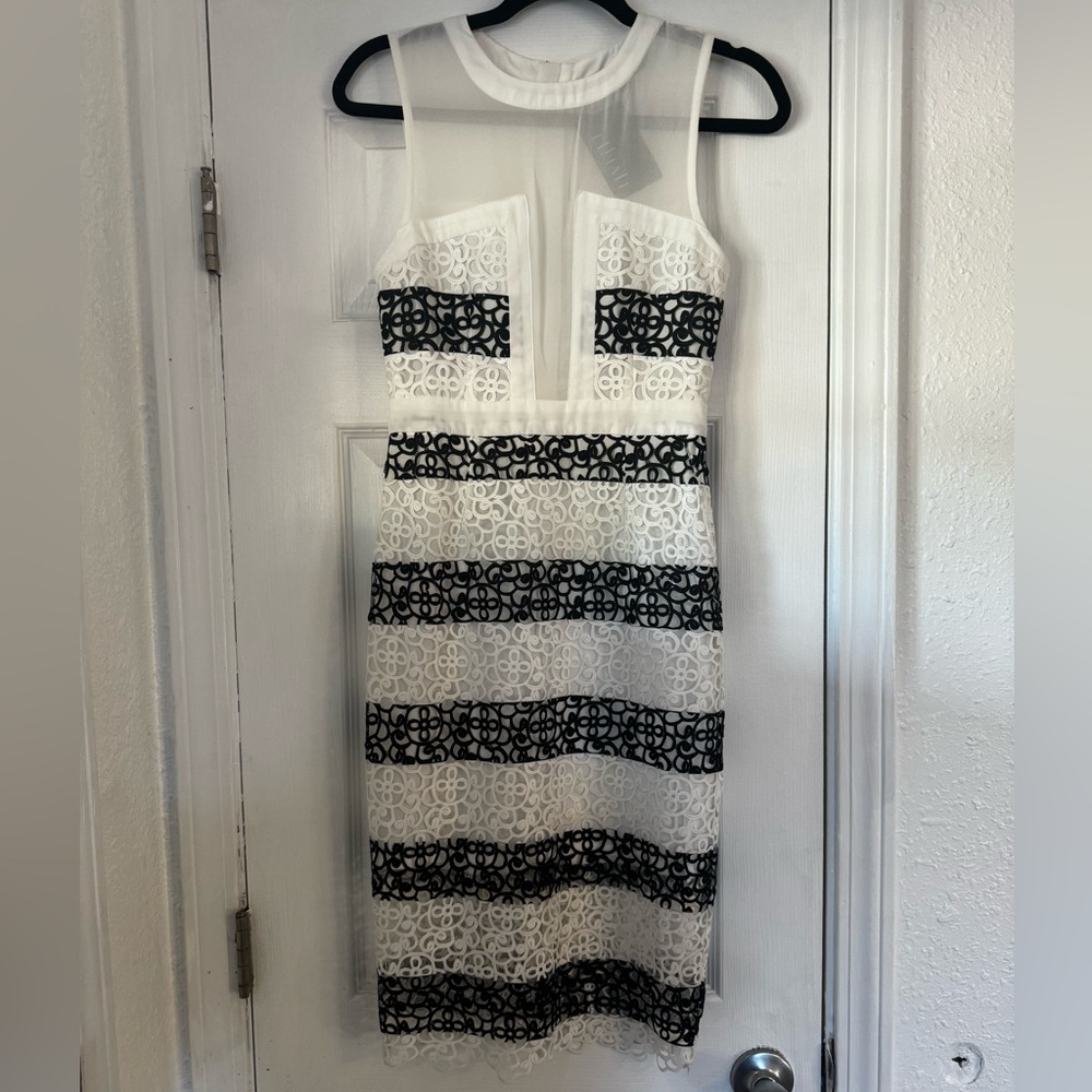 Elliatt XS Accolad Dress Monochrone